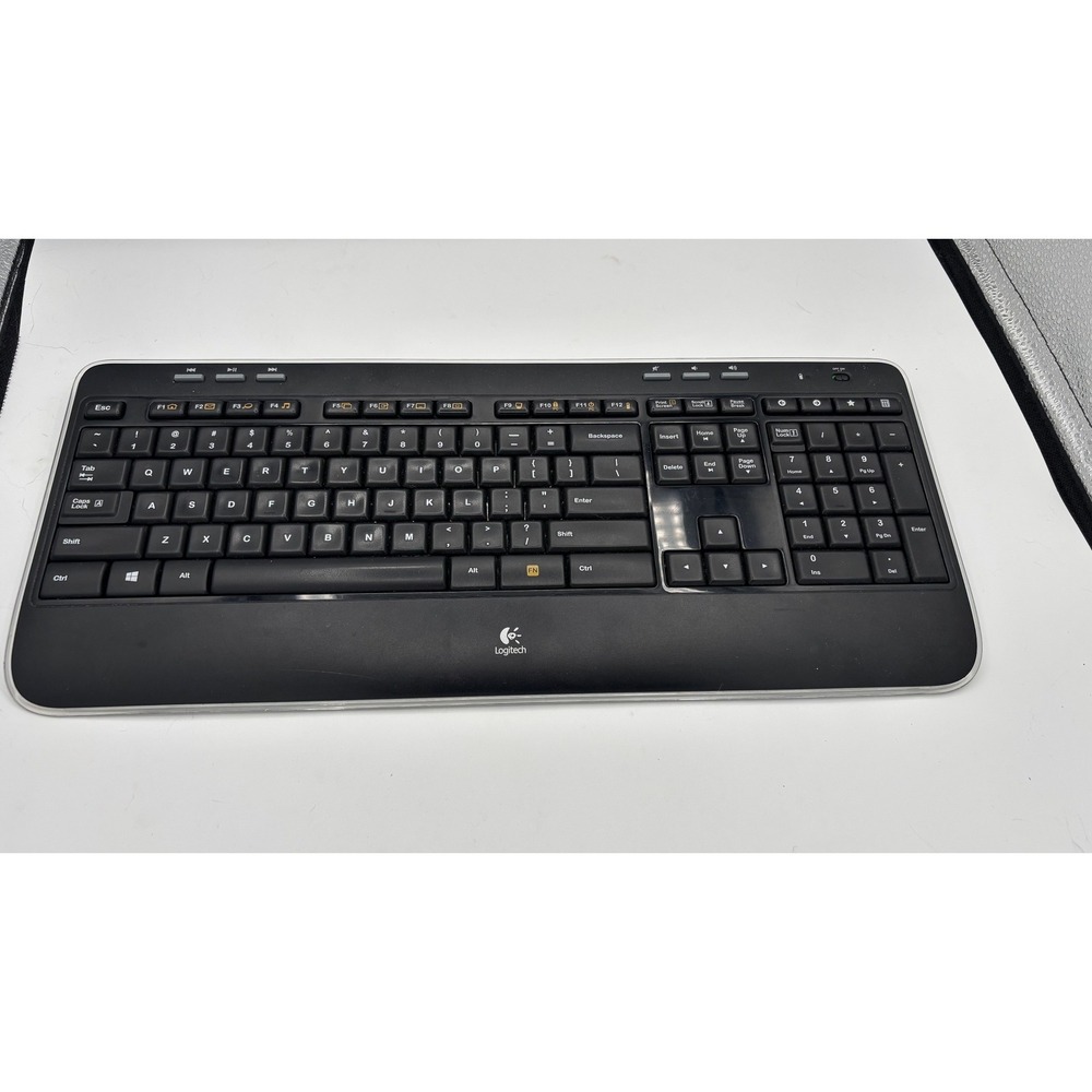 Logitech K520 Wireless Keyboard Unisex OS Black Media Keys Ergonomic Slim PC